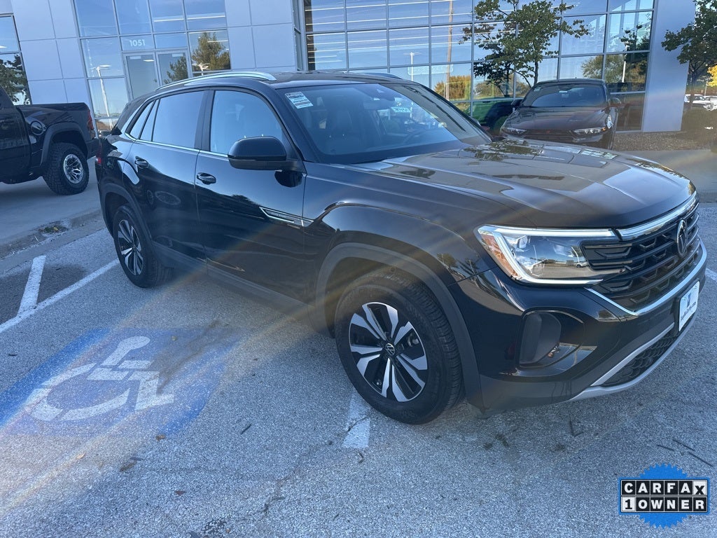 2024 Volkswagen Atlas Cross Sport 2.0T SE