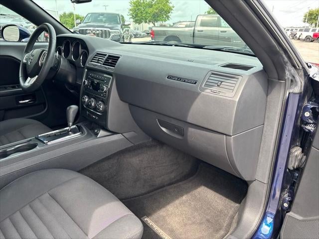 2013 Dodge Challenger SXT