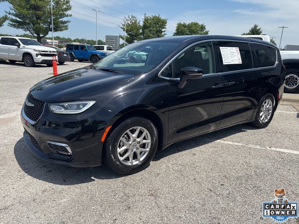 2024 Chrysler Pacifica Touring L