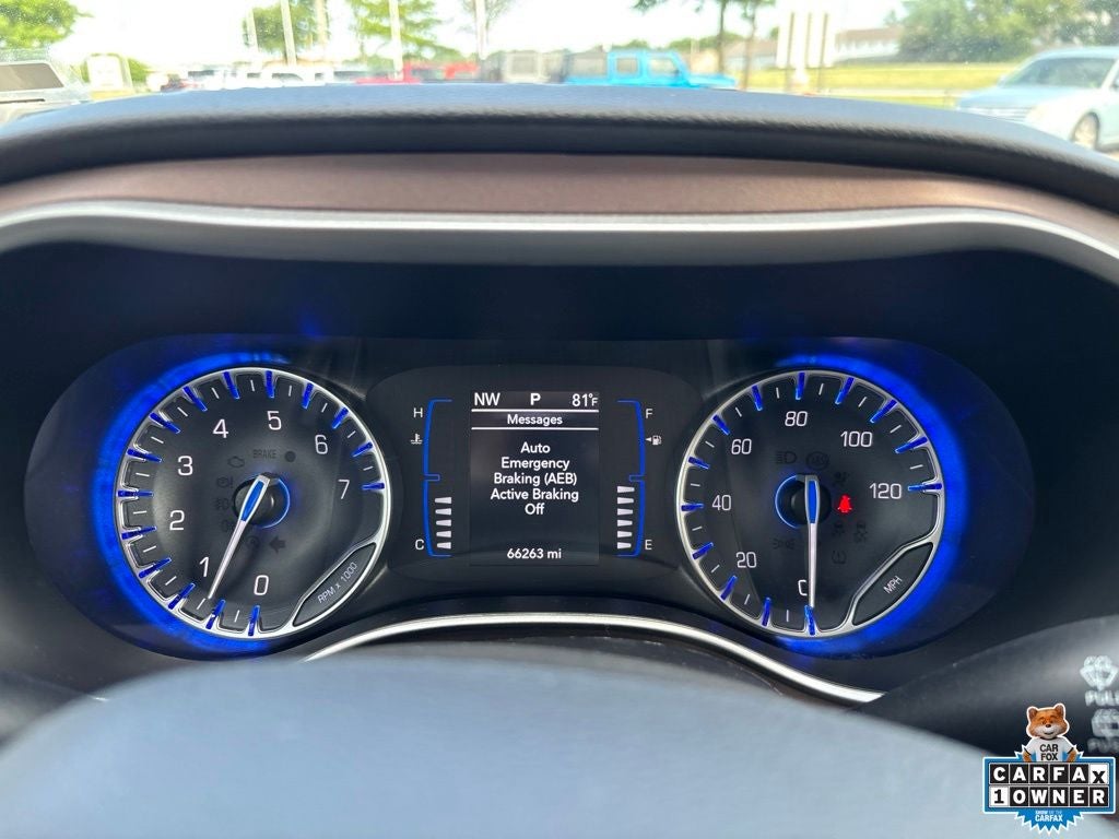 2024 Chrysler Voyager LX