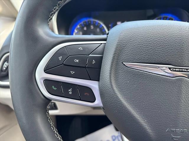 2024 Chrysler Voyager LX