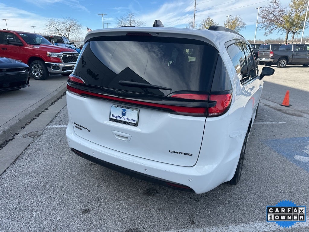 2025 Chrysler Pacifica Limited