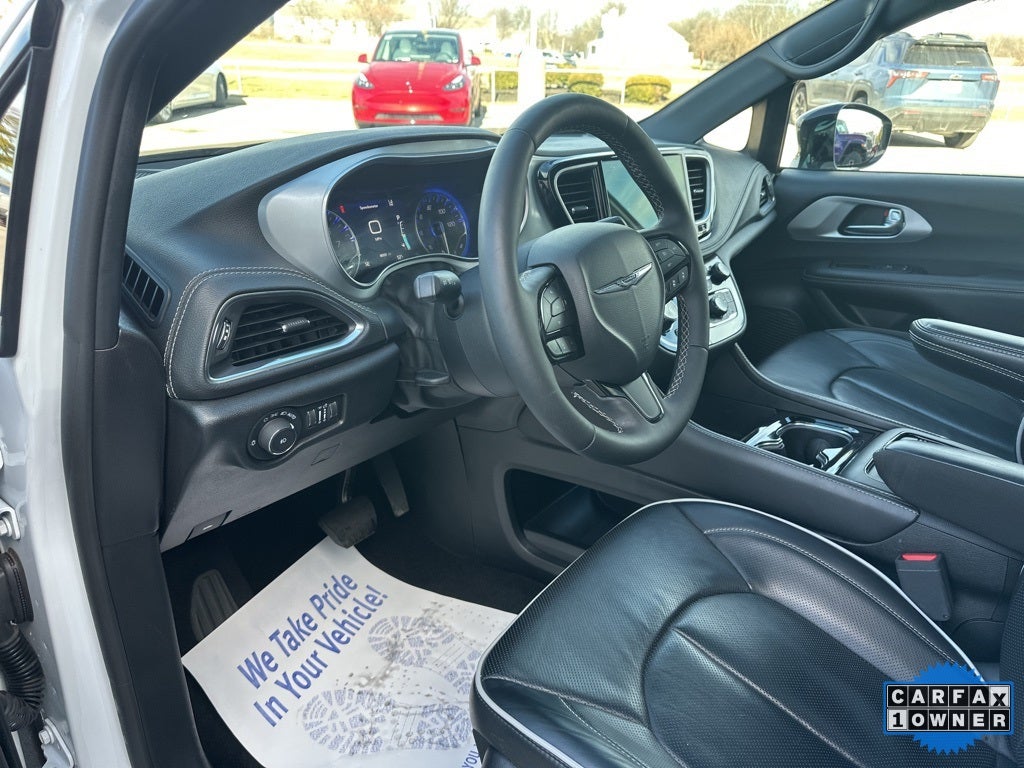 2025 Chrysler Pacifica Limited