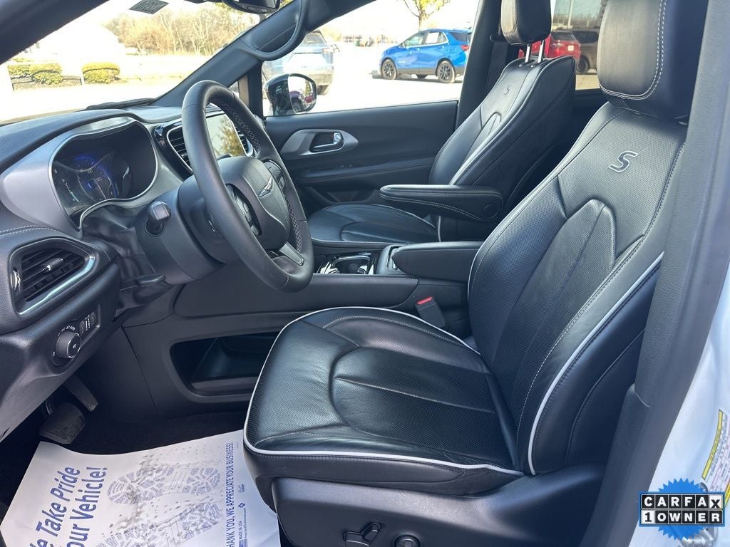 2025 Chrysler Pacifica Limited