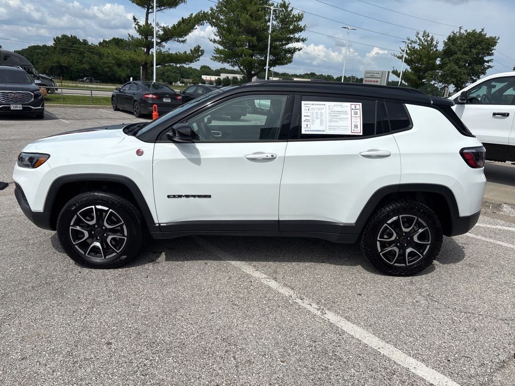 2025 Jeep Compass Trailhawk