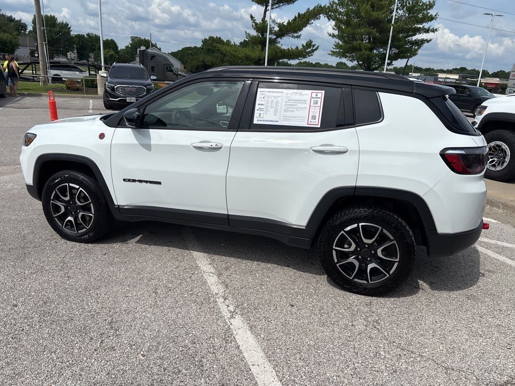 2025 Jeep Compass Trailhawk