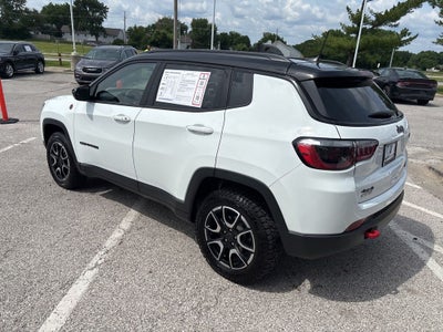 2025 Jeep Compass Trailhawk