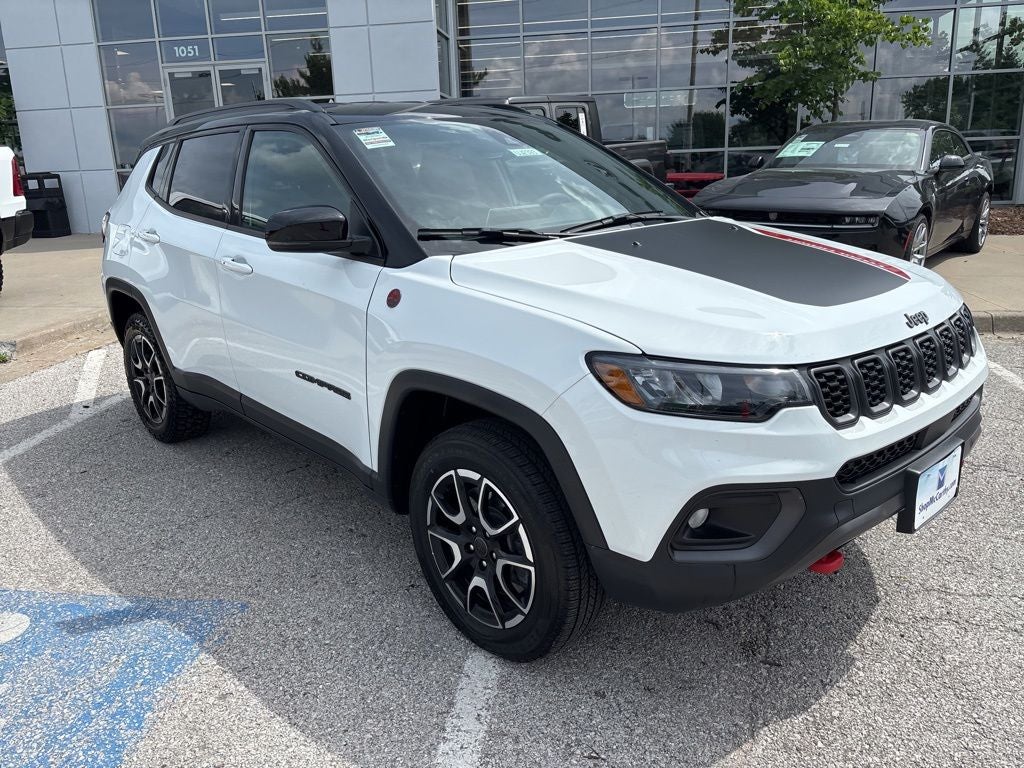 2025 Jeep Compass Trailhawk