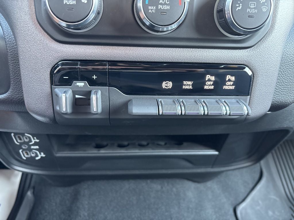 2023 RAM 3500 Big Horn