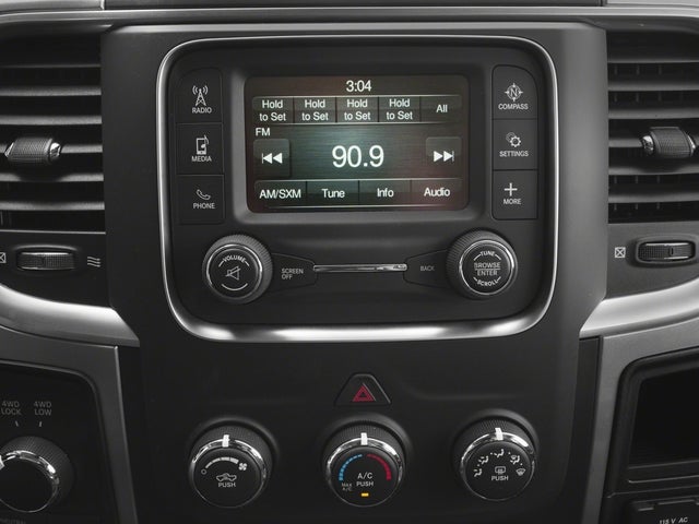 2017 RAM 3500 Big Horn Crew Cab 4x4 8' Box