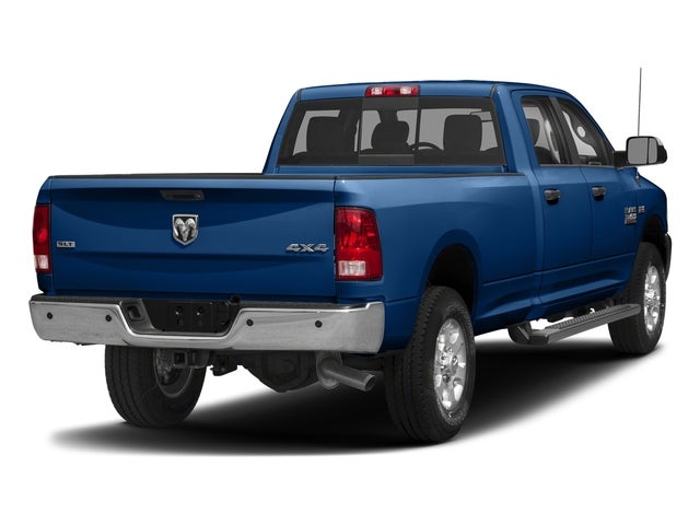 2017 RAM 3500 Big Horn Crew Cab 4x4 8' Box