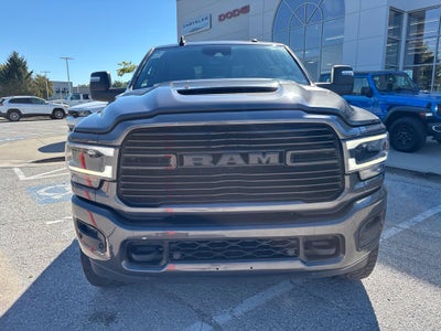 2023 RAM 3500 Laramie Crew Cab 4x4 8' Box