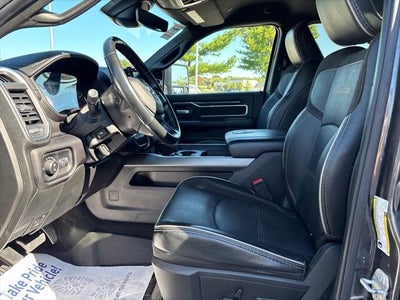 2023 RAM 3500 Laramie Crew Cab 4x4 8' Box