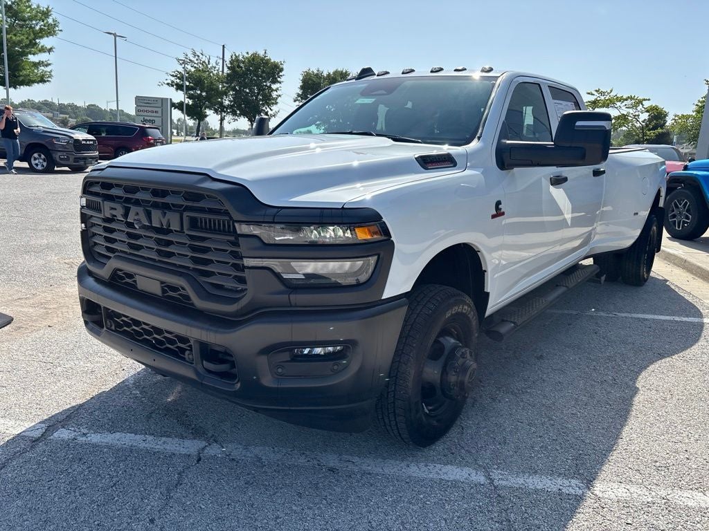 2026 RAM 3500 Tradesman Crew Cab 4x4 8' Box