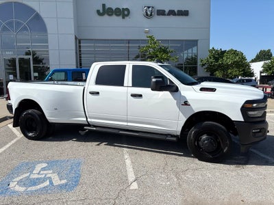 2026 RAM 3500 Tradesman Crew Cab 4x4 8' Box