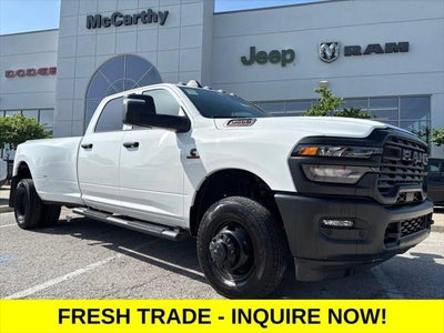 2026 RAM 3500 Tradesman Crew Cab 4x4 8' Box