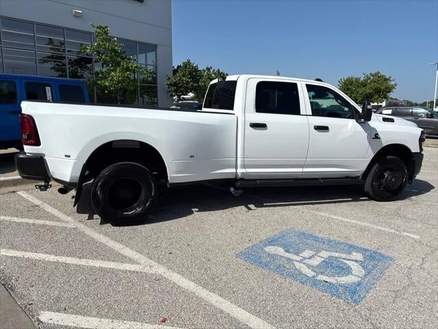 2026 RAM 3500 Tradesman Crew Cab 4x4 8' Box