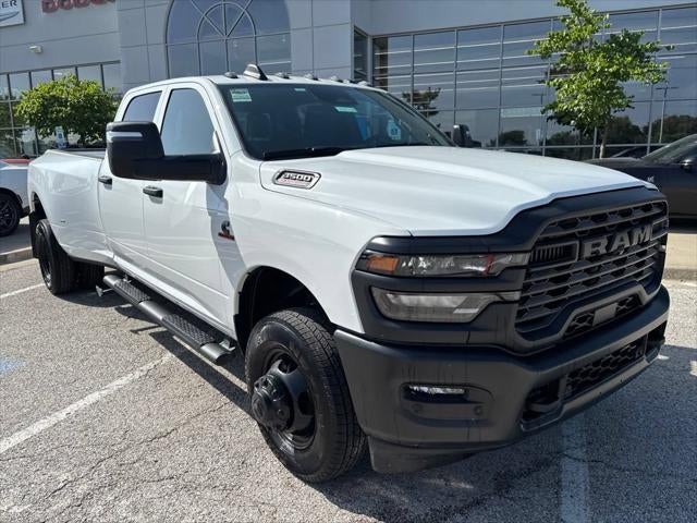 2026 RAM 3500 Tradesman Crew Cab 4x4 8' Box
