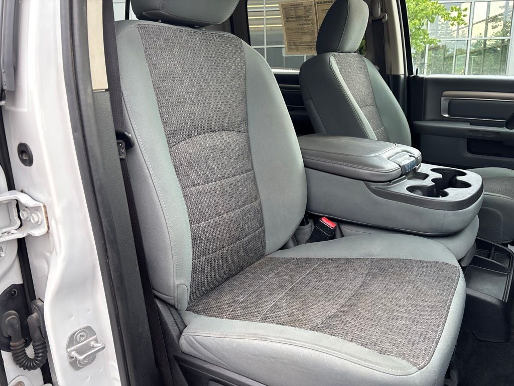 2018 RAM 2500 Big Horn Crew Cab 4x4 6'4' Box