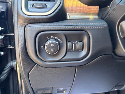 2022 RAM 2500 Limited Longhorn Crew Cab 4x4 6'4' Box