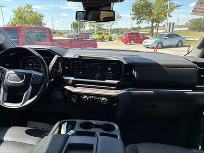 2024 GMC Sierra 1500 4WD Crew Cab Short Box SLT