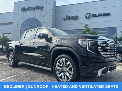 2023 GMC Sierra 1500 4WD Crew Cab Short Box Denali