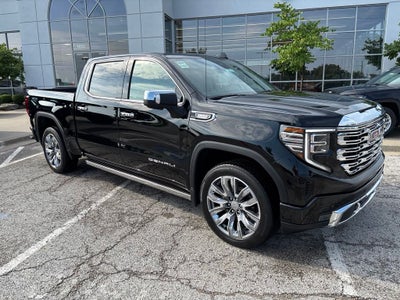 2023 GMC Sierra 1500 4WD Crew Cab Short Box Denali
