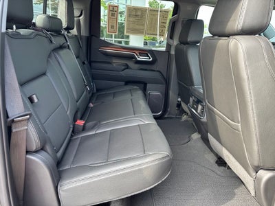 2023 GMC Sierra 1500 4WD Crew Cab Short Box Denali