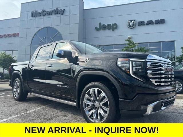 2023 GMC Sierra 1500 4WD Crew Cab Short Box Denali