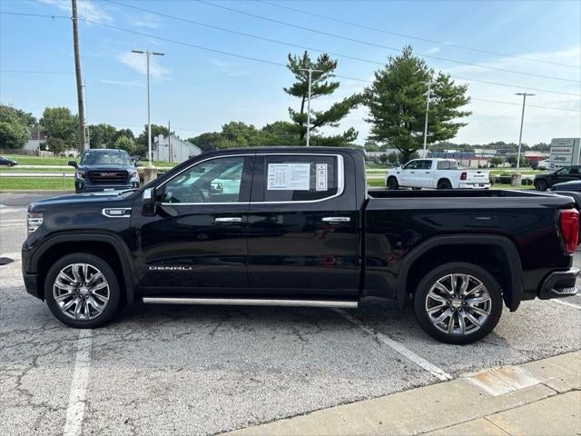 2023 GMC Sierra 1500 4WD Crew Cab Short Box Denali