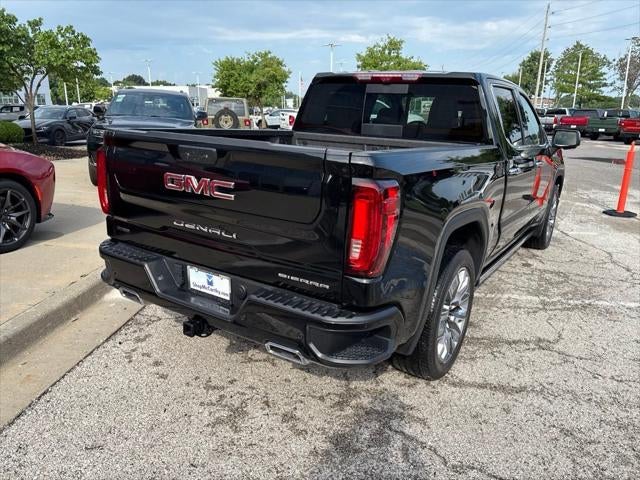 2023 GMC Sierra 1500 4WD Crew Cab Short Box Denali