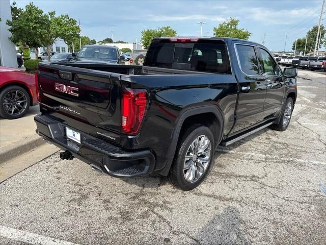 2023 GMC Sierra 1500 4WD Crew Cab Short Box Denali