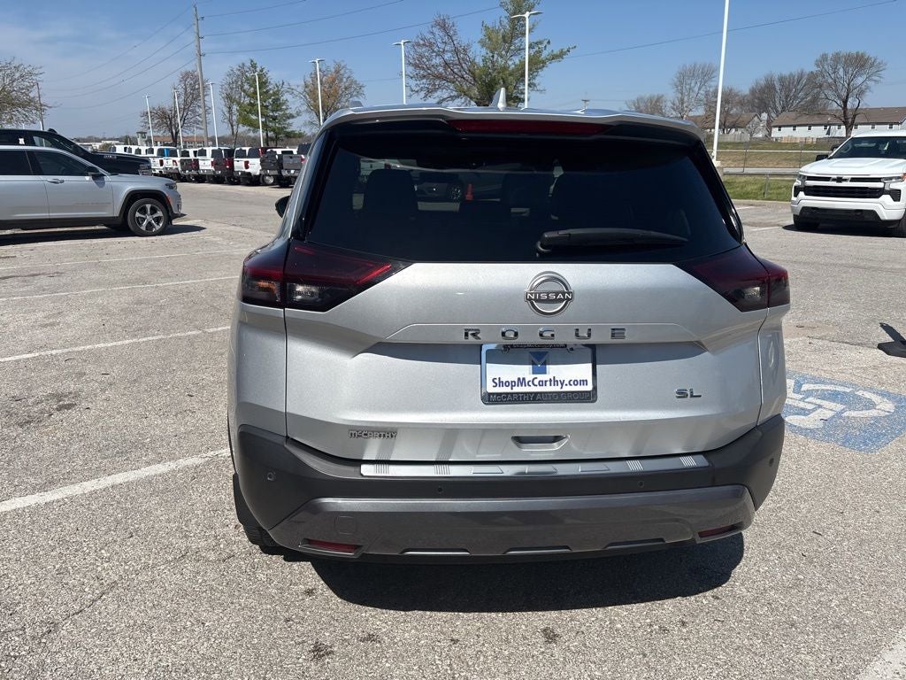 2022 Nissan Rogue SL