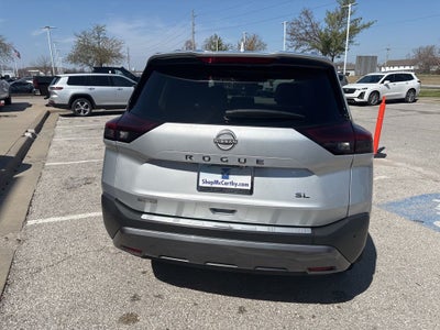 2022 Nissan Rogue SL