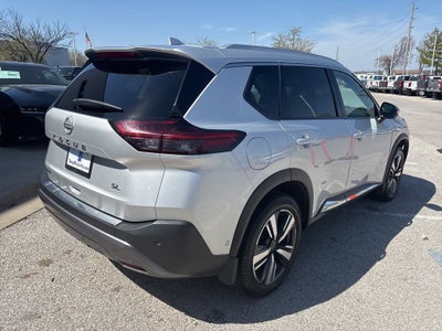 2022 Nissan Rogue SL