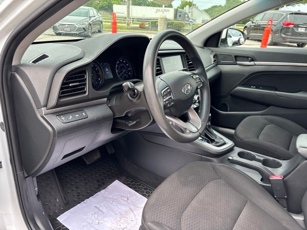 2020 Hyundai ELANTRA SEL