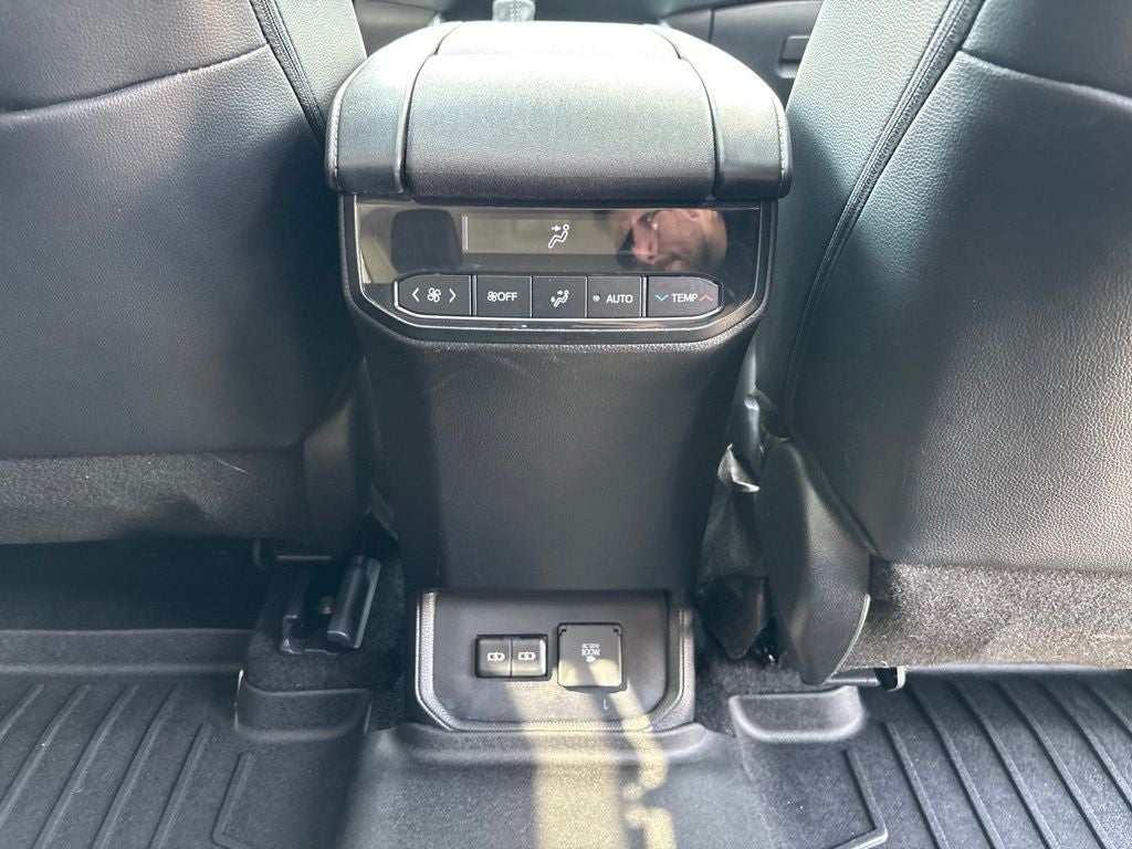 2024 Toyota Highlander Limited