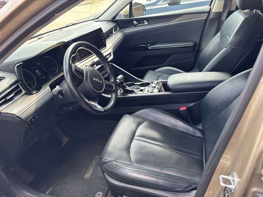 2022 Kia K5 EX