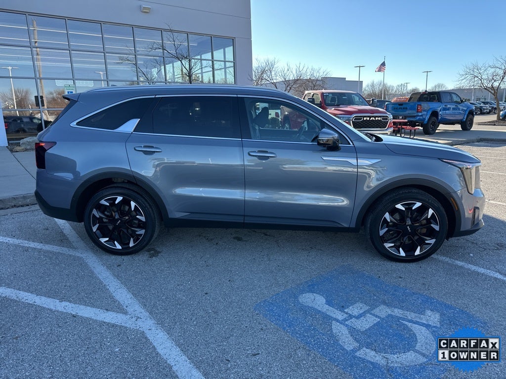 2025 Kia Sorento SX