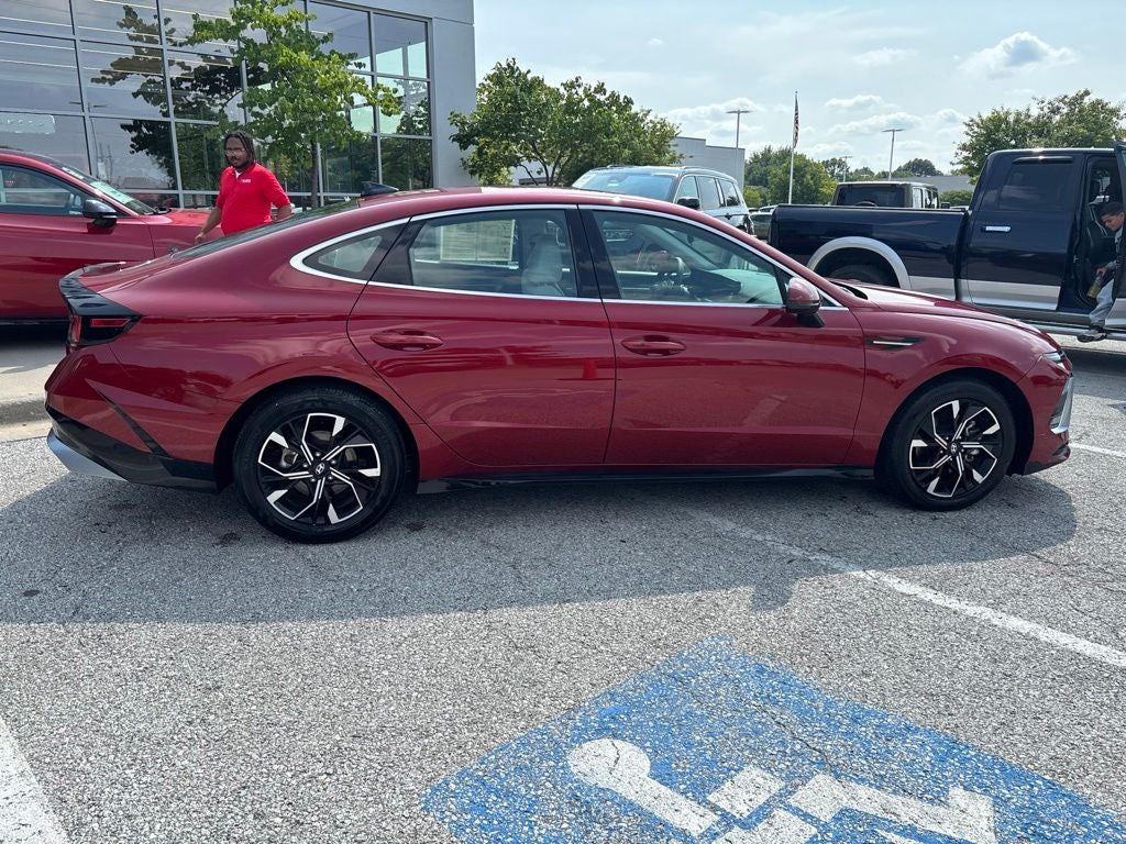 2025 Hyundai SONATA SEL