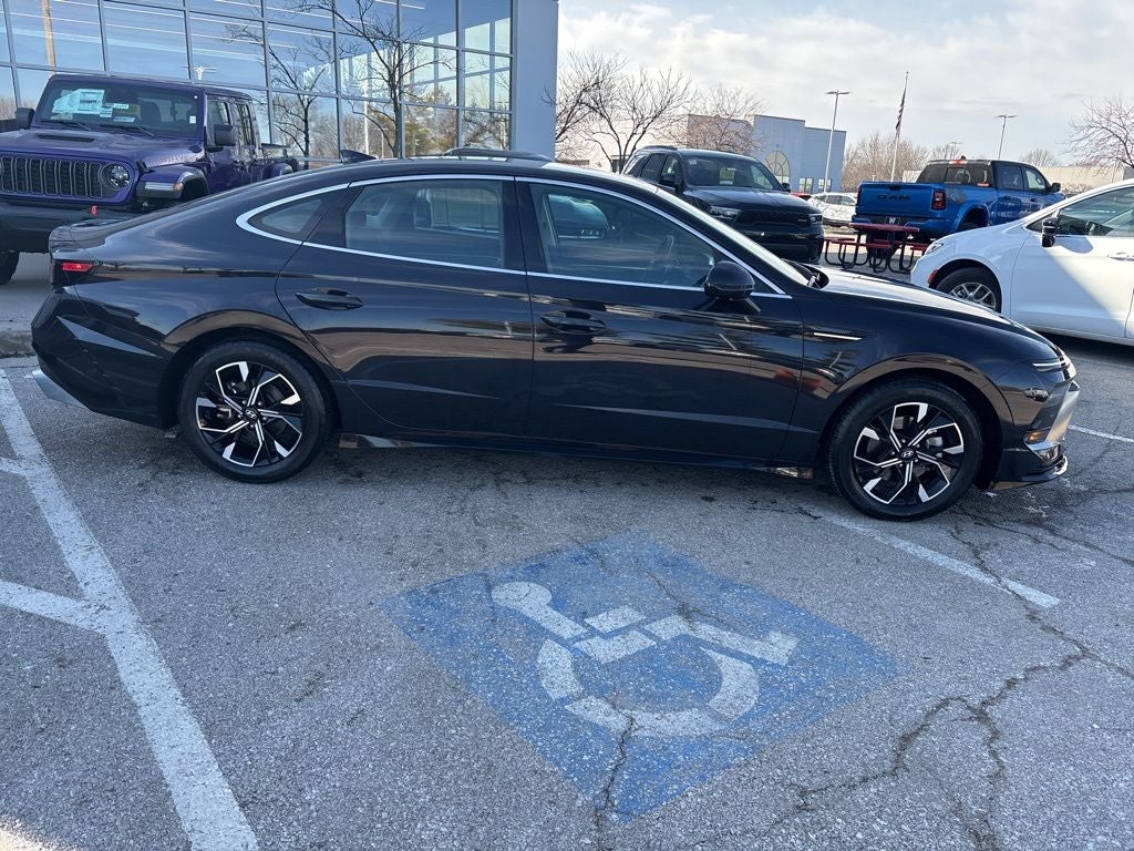 2025 Hyundai SONATA SEL