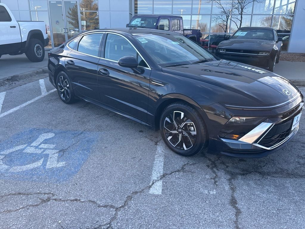 2025 Hyundai SONATA SEL