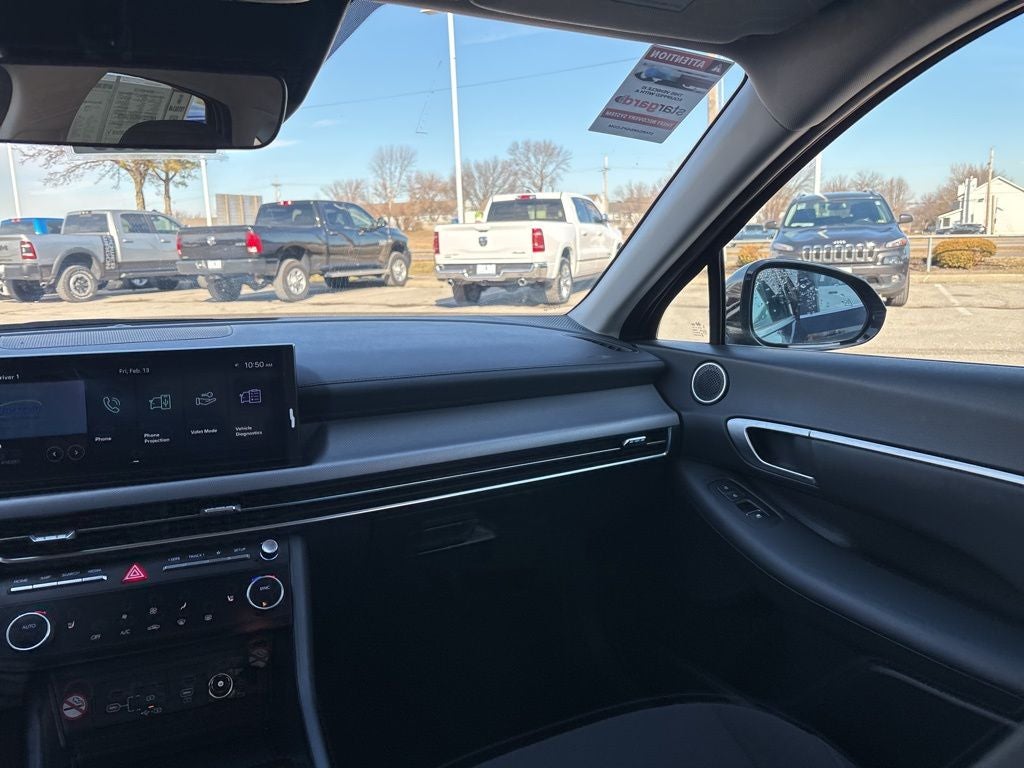 2025 Hyundai SONATA SEL