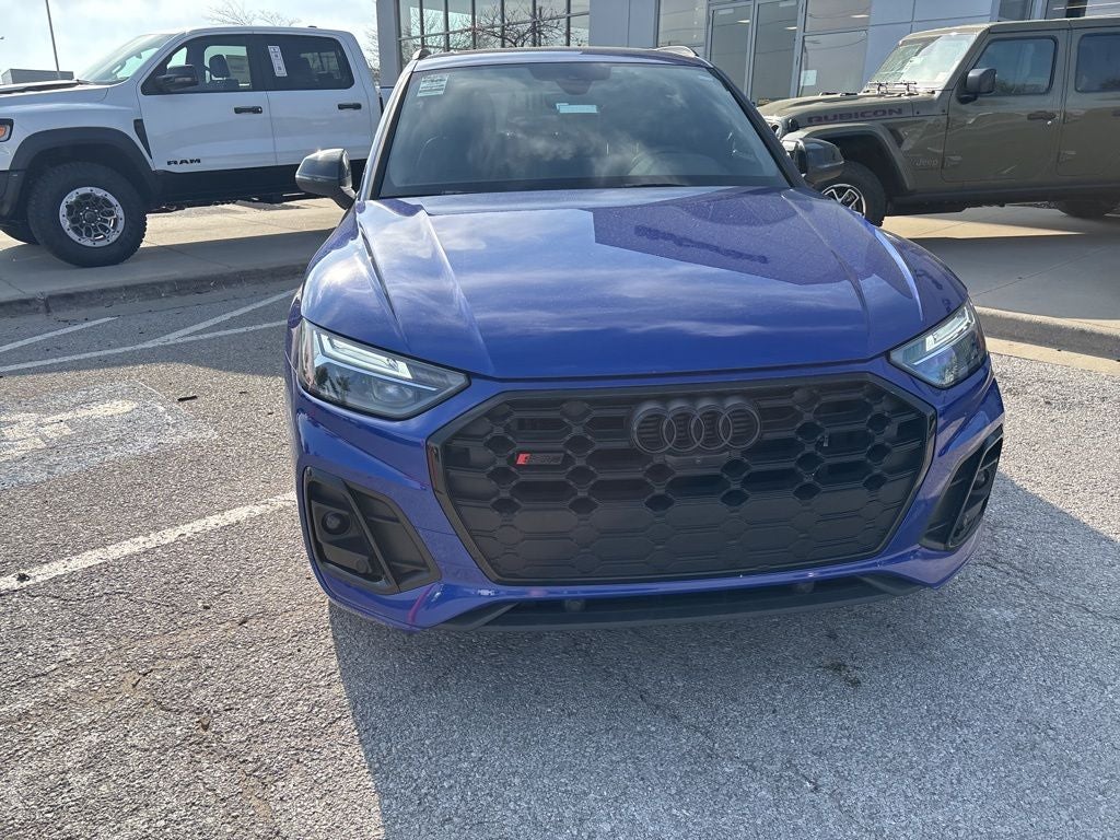 2023 Audi SQ5 Premium Plus quattro
