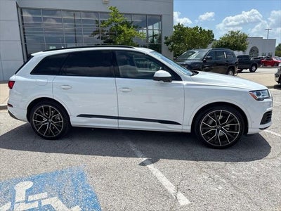 2022 Audi Q7 Prestige 55 TFSI quattro Tiptronic