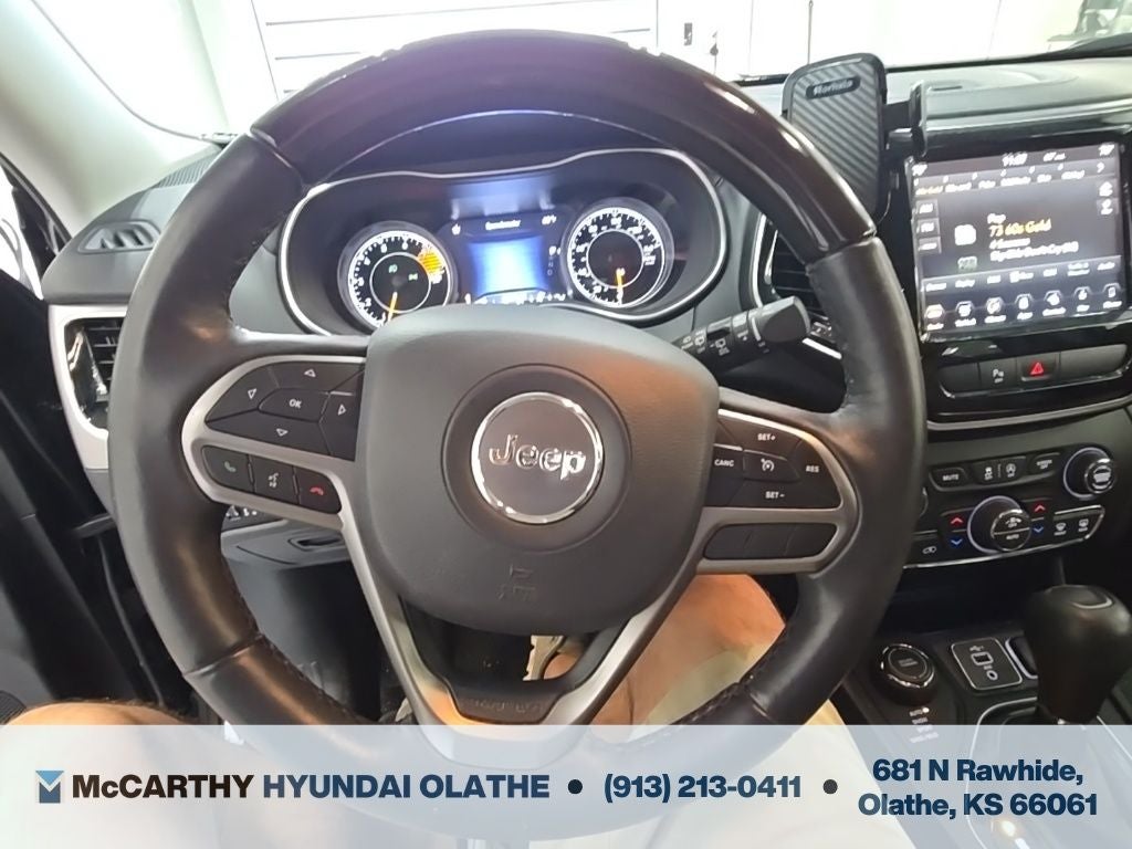 2019 Jeep Cherokee Overland