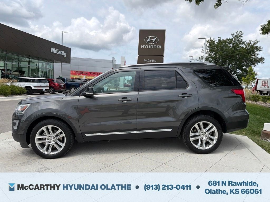2017 Ford Explorer XLT