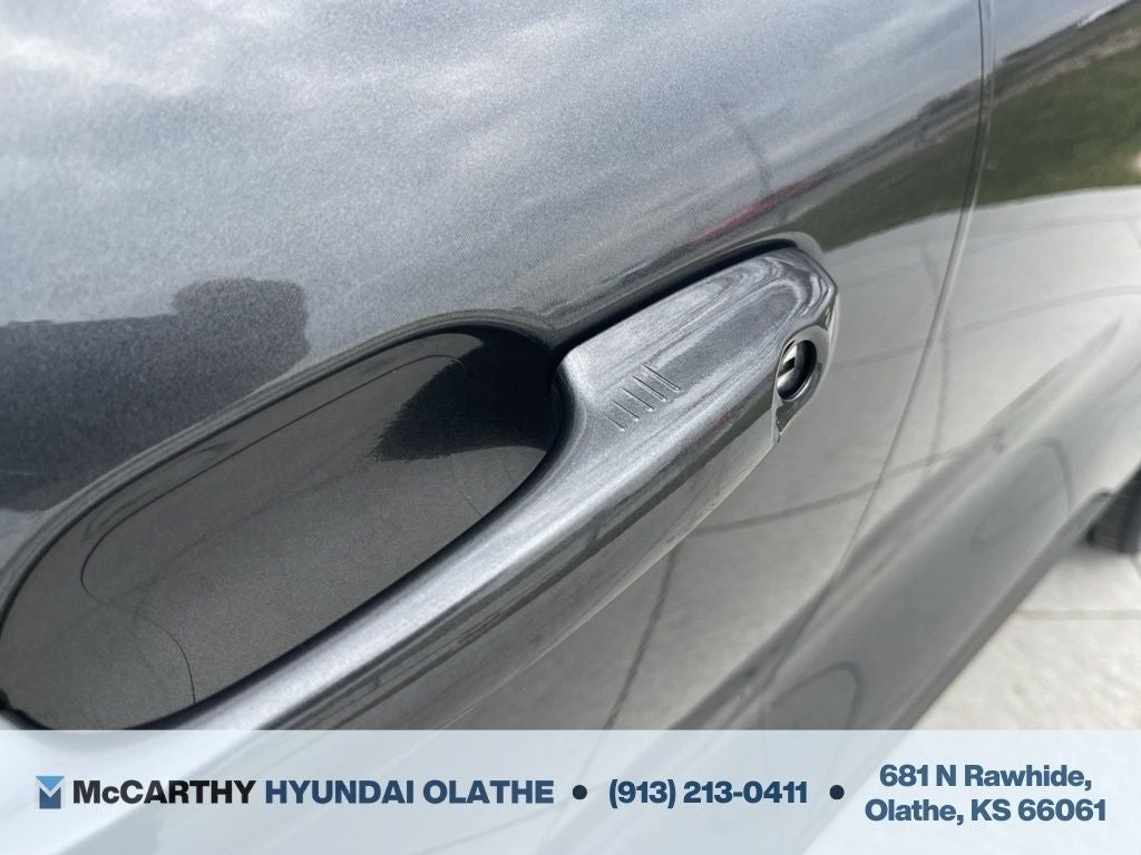 2020 Ford Escape Hybrid Titanium