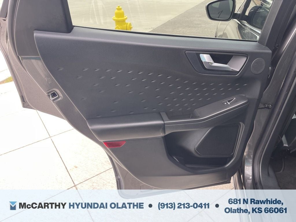 2020 Ford Escape Hybrid Titanium