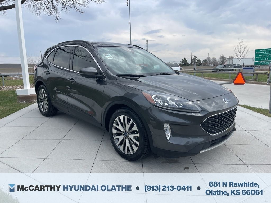 2020 Ford Escape Hybrid Titanium